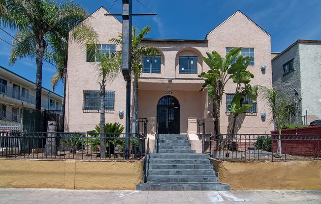 Studio, 1 bath, 146 sqft, $1,495.83, Unit 01