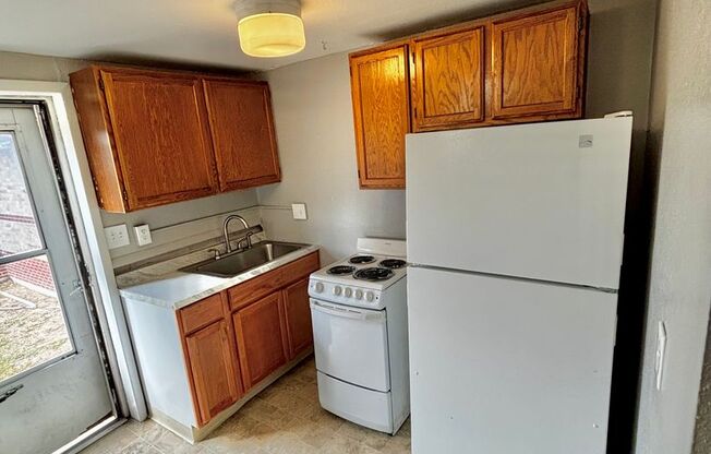 7080-7090 W. 16th Place