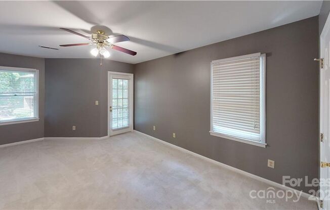 2 beds, 2.5 baths, $1,700