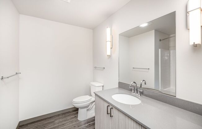 2 beds, 2 baths, $2,300, Unit Unit B215