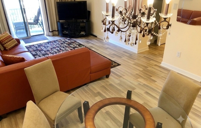 2 beds, 2.5 baths, 989 sqft, $2,795, Unit 14C