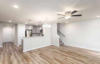 3 beds, 2.5 baths, $1,395, Unit 404 Abigail Alley