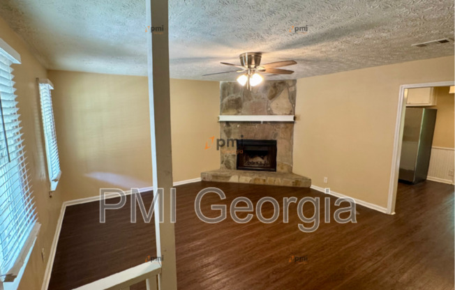 1815 DANIELLE PL