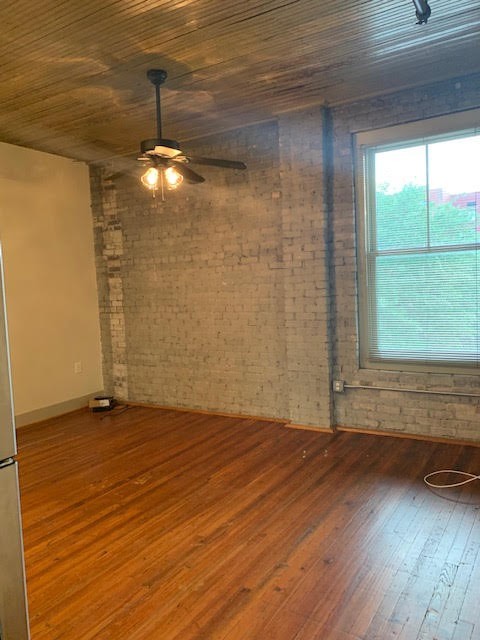 1 bed, 1 bath, 562 sqft, $1,375, Unit 312