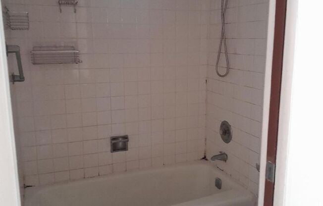 2 beds, 2 baths, 750 sqft, $1,850, Unit 2310#503