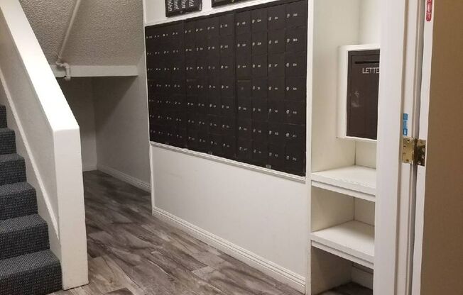 1 bed, 1 bath, 725 sqft, $1,995, Unit 204