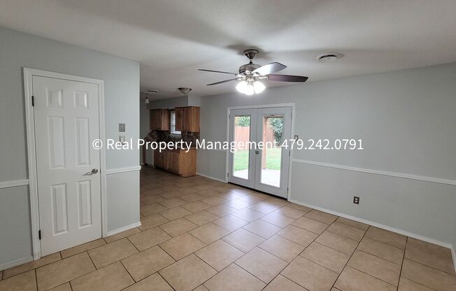 3 beds, 2 baths, $1,200