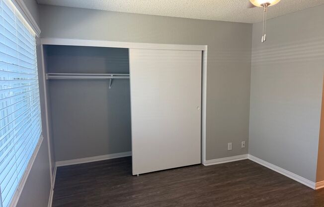 2 beds, 2 baths, 967 sqft, $2,910, Unit 801