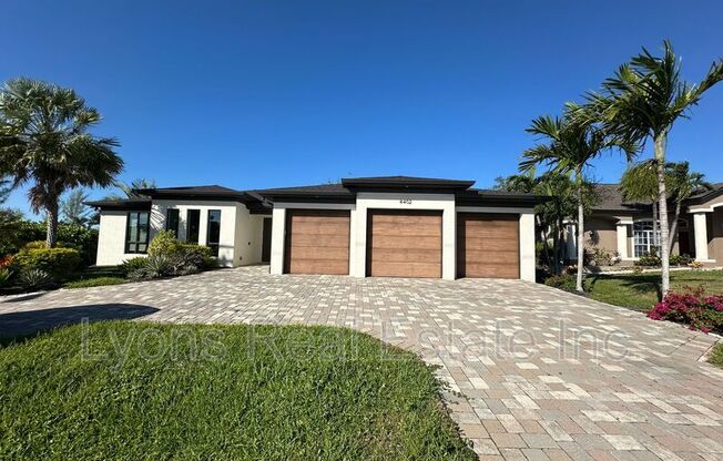 4402 CHIQUITA BLVD S