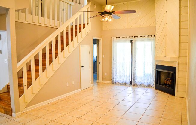 Spacious and Beautiful Ironwood Golf Course Condo