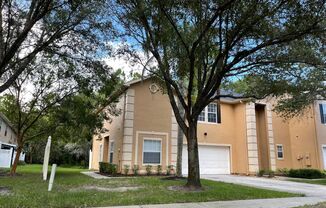 3 beds, 2.5 baths, $2,350