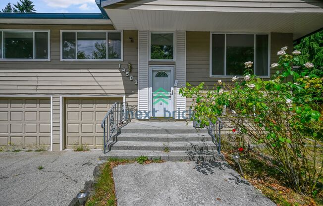 Beautiful Single Family House Bellevue Available for Rent!