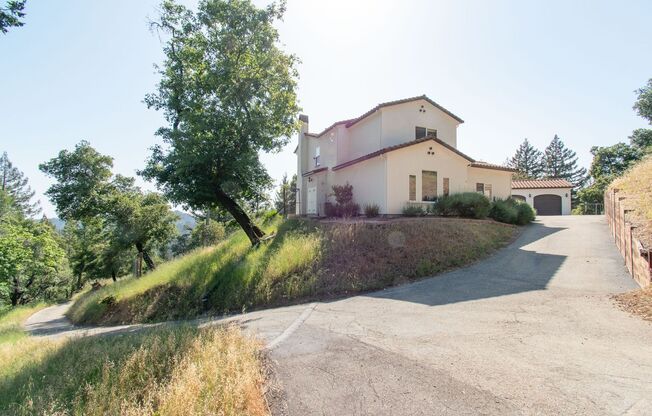 Beautiful Los Gatos Mountain Estate Retreat