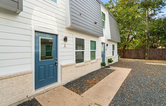 Hearthstone Modern - 2BD 1.5 BA Townhome - In the Loop Near Q 2 Stadium  - W/D  - Patio - New - $1500