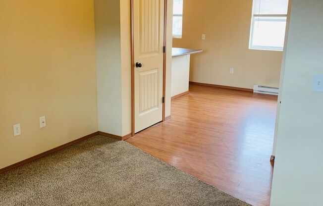 1 bed, 1 bath, 660 sqft, $1,195, Unit 4672 - 203