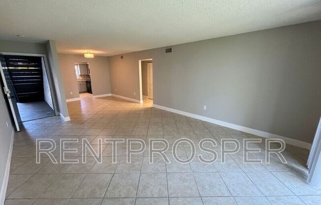 4207 S SEMORAN BLVD