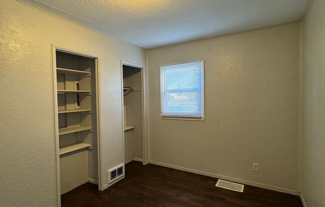 3 beds, 1 bath, $1,495