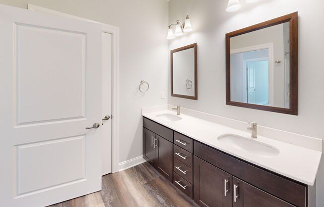 1 bed, 1 bath, 775 sqft, $2,225, Unit 7106