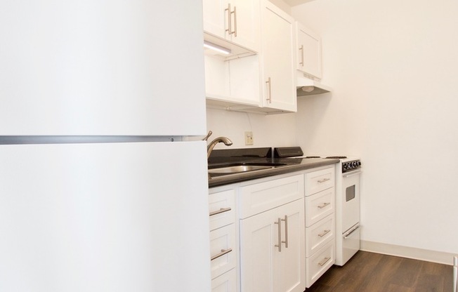 1 bed, 1 bath, 696 sqft, $1,750, Unit 0809