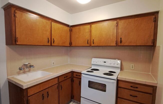 4302 - 4312 E Sierra Madre