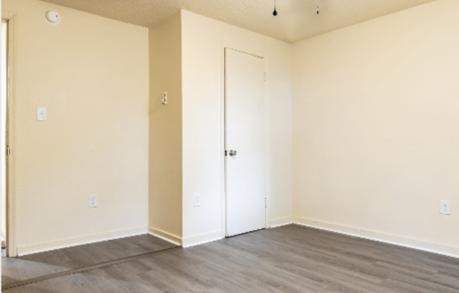 1818 Leland