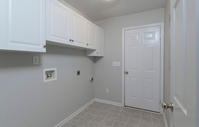 3 beds, 2 baths, $1,775