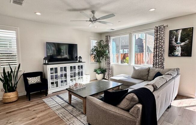 North Natomas Home