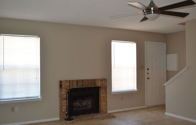 1247 Dallas Drive, Denton, TX