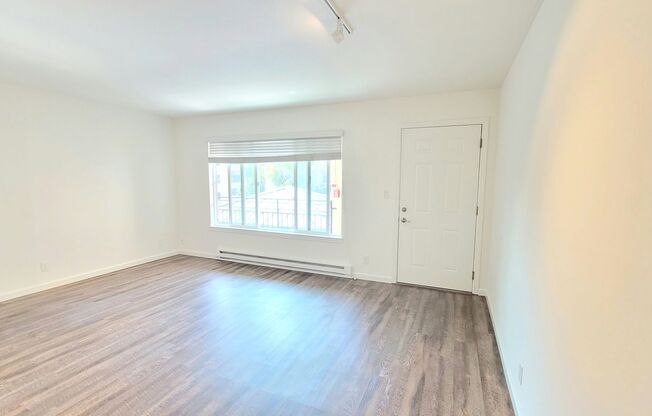 1 bed, 1 bath, $2,695, Unit 104