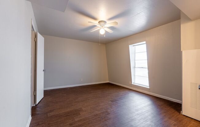 1 bed, 1 bath, 682 sqft, $950, Unit 308