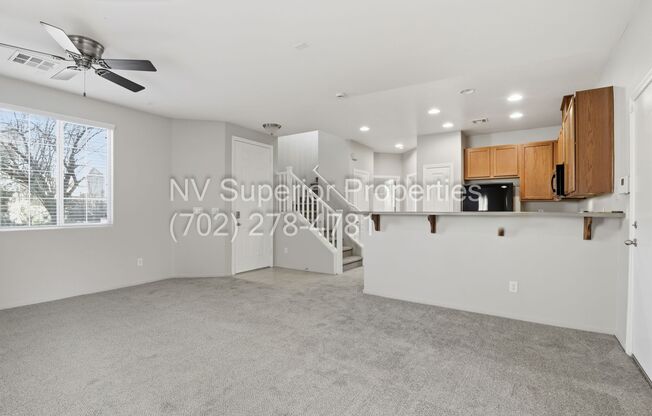 Henderson!!! Community: Cadence!! 4 Bedrooms!!! Bed & Full bath downstairs!! Loft/computer area upstairs!! Jack N Jill Bath!! Playground!!