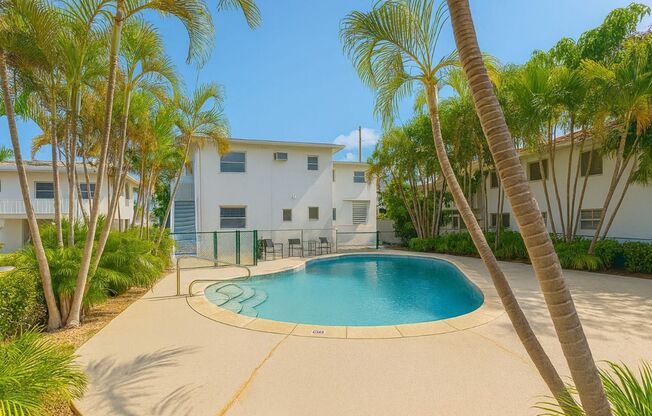 3162-3170 SW | Coral Way / Shenandoah (Closest bucket: Coral Gables)