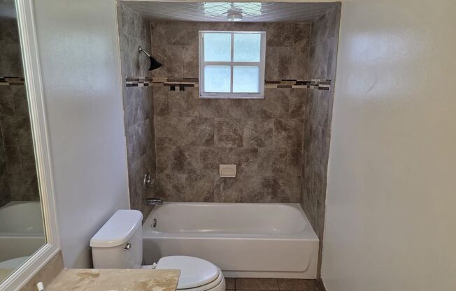 619 Knowles Rd, Brandon, FL 33511