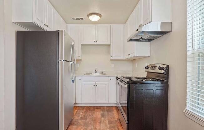 White Appliances In Kitchen at Parkside Apartments, Davis, 95616