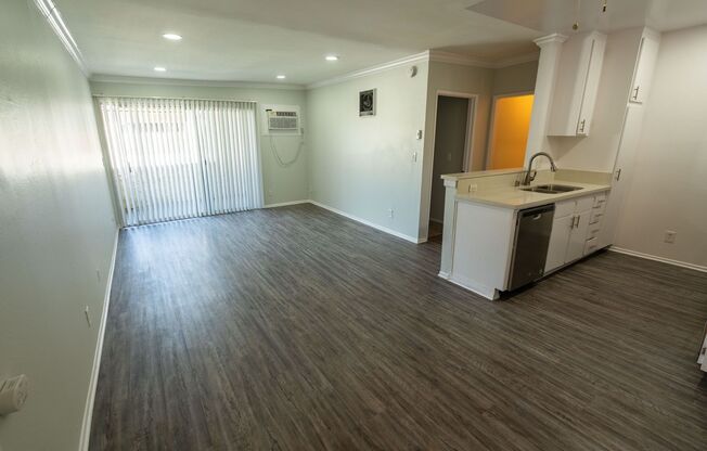 2 beds, 2 baths, 1,100 sqft, $2,328, Unit 102