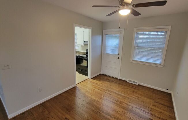 2 Bed, 1.5 Bath Townhome in Greenville is Available