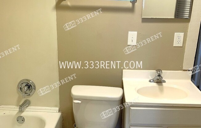 13121 PARKER AVE