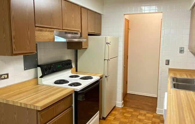 1 bed, 1 bath, 700 sqft, $2,035, Unit 531-410