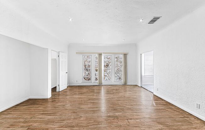 1503 S. Shenandoah St.