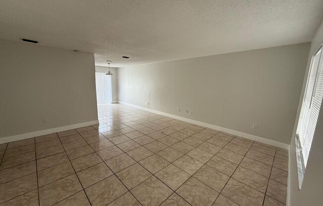 Spacious 3-Bedroom, 2-Bath Home in Prime Orlando Location – Now for Rent!