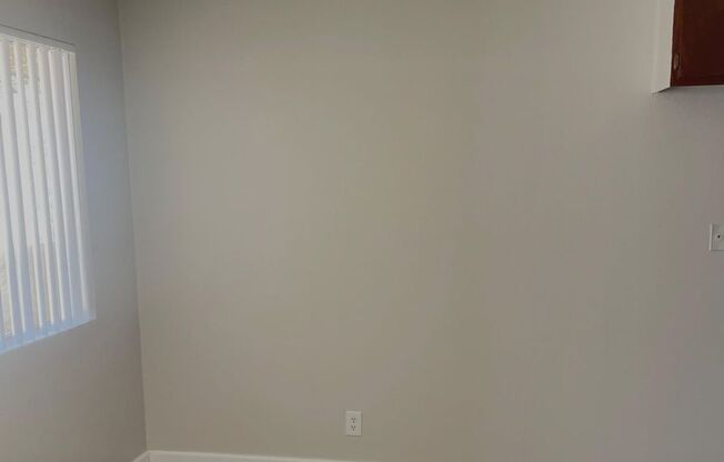 1 bed, 1 bath, 576 sqft, $1,250, Unit Unit 239