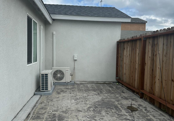 8025 3/4 GARDENDALE ST