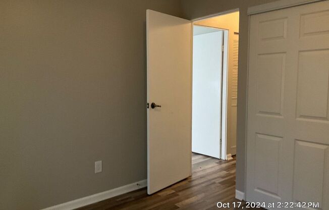 3 beds, 1 bath, $1,695