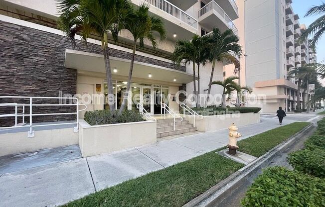 2400 SW 27th Ave