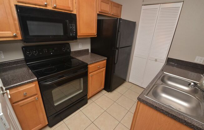 1 bed, 1 bath, $1,350, Unit # 302