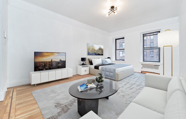 338 E 53 ST