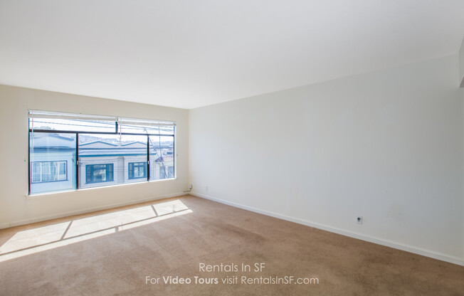 125 RUSSIA AVE