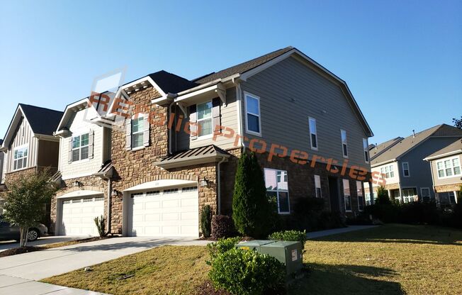 Beautiful & Bright 3 Bedroom 2 Car-Garage End Unit Townhome @ Collins Grove, Cary, Available Sep 05!