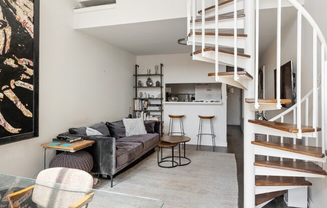 1 bed, 1.5 baths, $5,200, Unit PHG