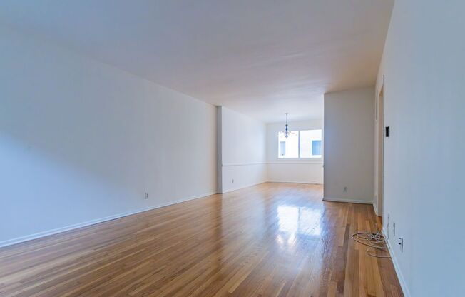 855 Sherbourne Drive